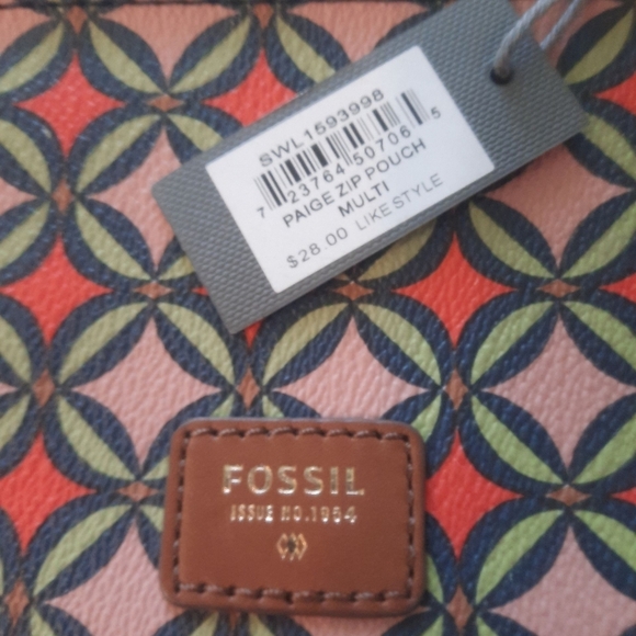 NWT Fossil Pink and Green Geometric Clutch - Picture 2 of 9